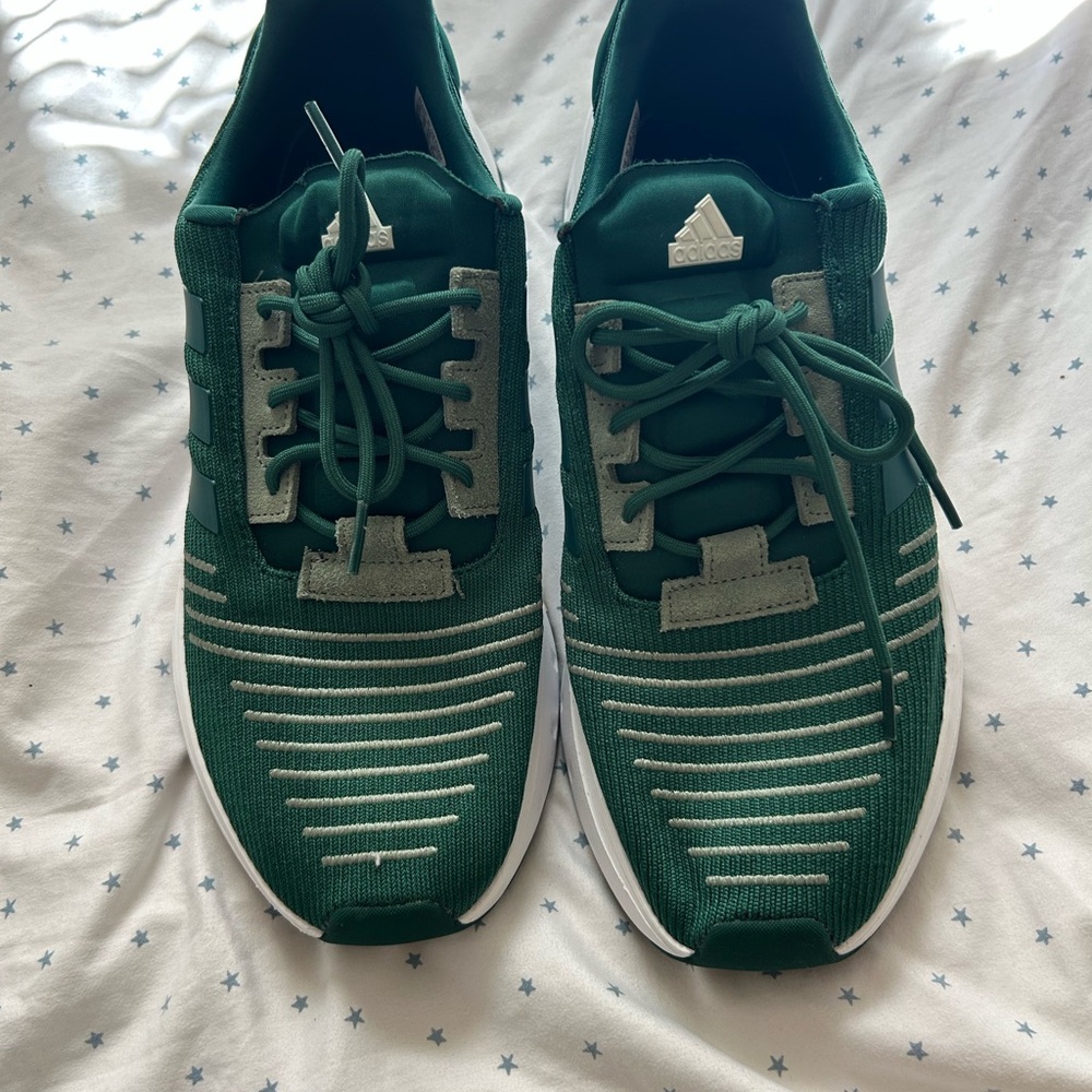 Adidas Men's Green Running Shoes